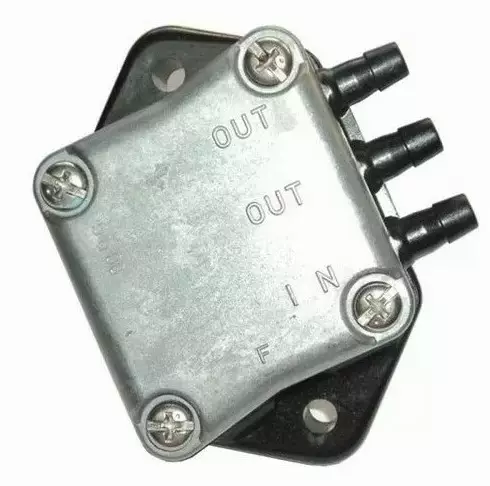 Polttoainepumppu Yamaha/Mercury/Parsun F20/F25/F30/F40/F50/F60 62Y244100400 - Perämoottorin Polttoainetarvikkeet - 50760 - 1