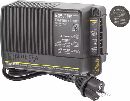 Blue Sea 10A Battery charger - Akkulaturit veneisiin - D248780 - 1