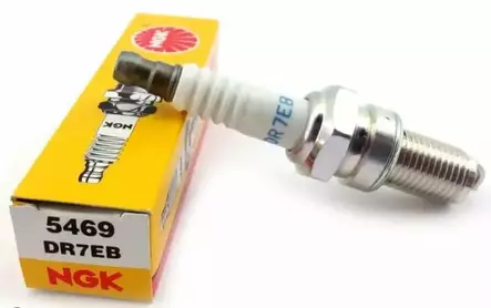 Sytytystulppa DR7EB Kiinteä Honda BF40D/ - Varaosat ja lisävarusteet - 30900 - 1