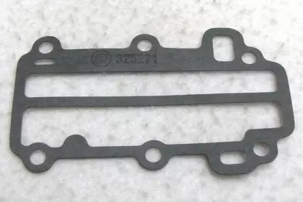 Tiiviste/Gasket Cover Evinrude/Johnson 5-8hv - Evinrude/Johnson osat perämoottoreille - 51020 - 1