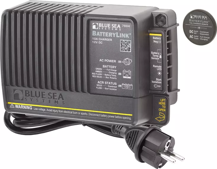Blue Sea 10A Battery charger - Akkulaturit veneisiin - D248780 - 1