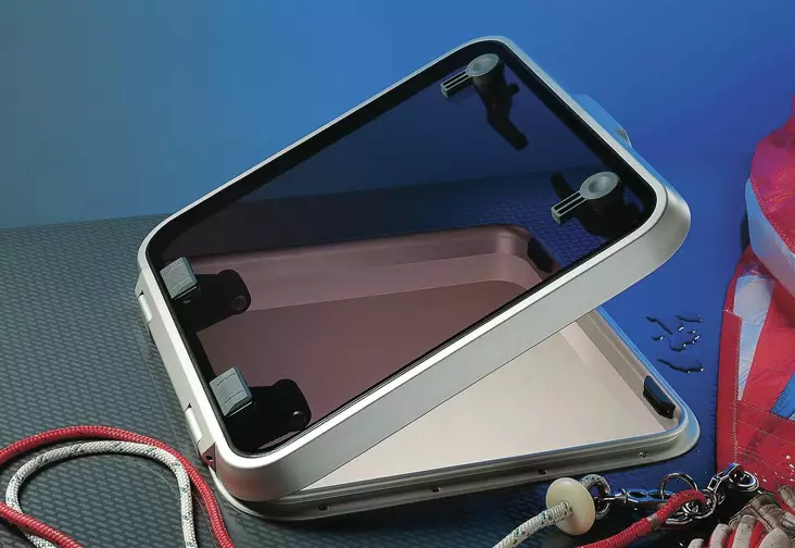 KANSILUUKKU LEWMAR OCEAN - Veneen LVI - M9512406030 - 1