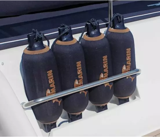 Lepuuttajasarja YAMARIN sininen 4 kpl 6,5x23"+ sukat + 1m Köydet - Lepuuttajat ja merkkipoijut - 43600 - 1