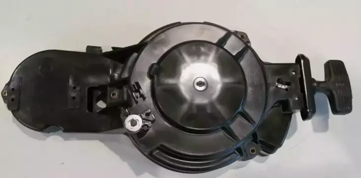 Käsikäynnistyslaite/Starter Assy Recoil - Suzuki osat perämoottorille - 43011 - 1