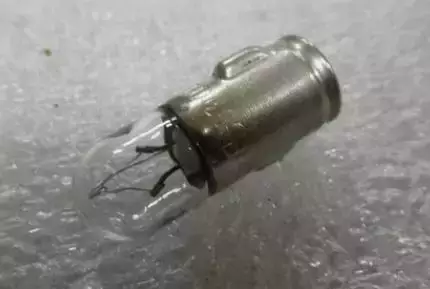 Polttimo/Lamppu Mittarivalolle Bulp 12V - Sisäperämoottorin Sähköosat - 17371 - 1