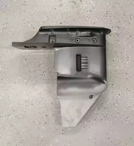 KÄYTETTY-Vaihteistokotelo/Case Gear Suzu - Suzuki osat perämoottorille - 42821 - 1