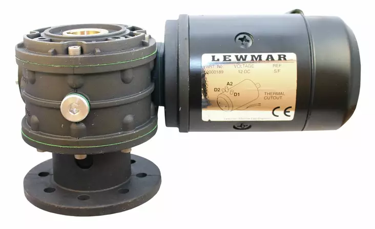 68000538 CON 1 &amp; V2 24V M/GEAR - Lowrance vene-elektroniikka - M9512401581 - 1