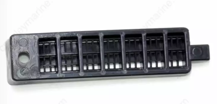 Vedenottokansi/Cover Water Inlet Yamaha 150A 175A 200A 220A - Yamaha muut - 38441 - 1