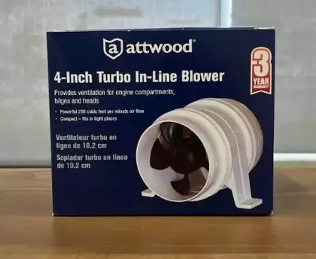 Attwood Moottoritilan Tuuletin/In-Line Blower Turbo 4" - Tuulettimet ja venttiilit veneisiin - 44063 - 2