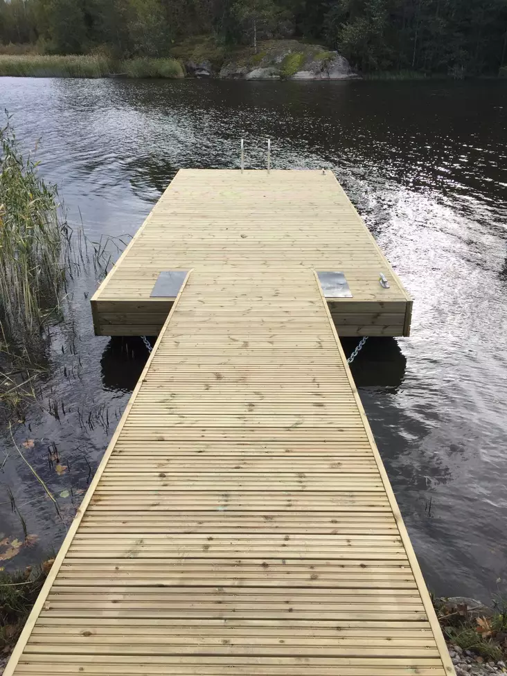 LAITURI Lip-Lap Muoviputkiponttonilaituri Eero 3x7 m - Muoviputkiponttonilaiturit - 35983 - 1