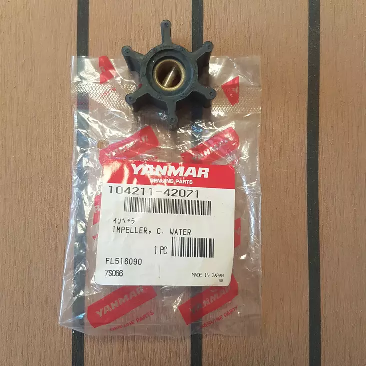 Yanmar Siipipyörä 2GM, 2QM, 3GM, 3QM, YSB8, YSB12, YSM12, SB12 - Yanmar moottorin alkuperäisosat - 33903 - 1