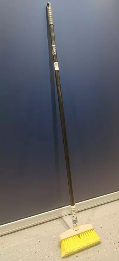 Starbrite Pesuharja Varrella Keltainen Extend-A-Brush PEHMEÄ - Veneen pesu, vahaus ja kiillotus - 42534 - 1