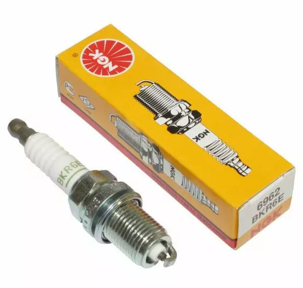 Sytytystulppa BKR6E Suzuki DF9.9-DF300 ( - Perämoottorin Sähköosat - 34565 - 1