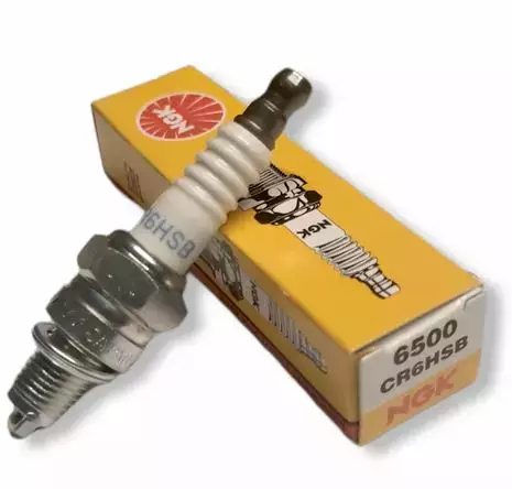 Sytytystulppa CR6HSB Yamaha 4-T F2.5B/F4B/F5A/F6C 947020037200 - Yamaha muut - 24715 - 1