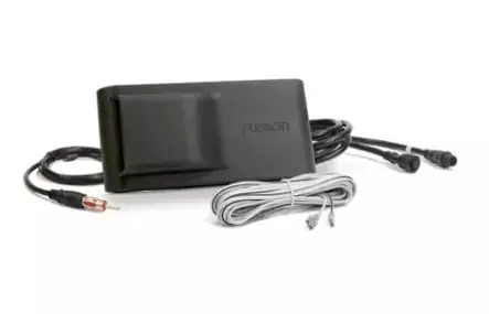 Fusion Stereo- ja kaiutinsarja MS-RA210- ja XS Classic -kaiutinsarja - Garmin vene-elektroniikka - 50435 - 1