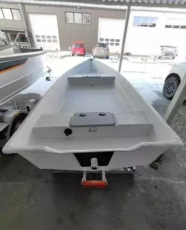 Medal 480 moottorivene ilman pulpettia pitkä riki - Pelican ja muut veneet - 39945 - 1