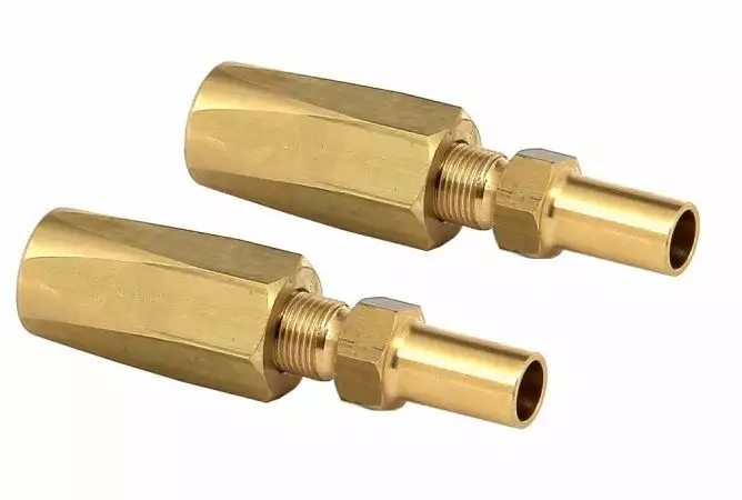 Letkuliitinsarja (2kpl) VETUS Nylon letkulle Ø8×12 suora messinkiliitin - Vetus moottorin alkuperäisosat - 11825 - 1