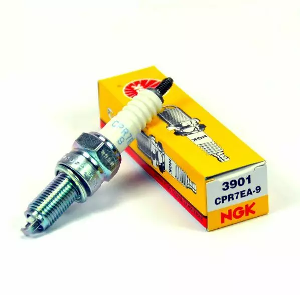 Sytytystulppa CPR7EA-9 Yamaha Moto/Mönkijä 947010042000 - Yamaha muut - 17405 - 1