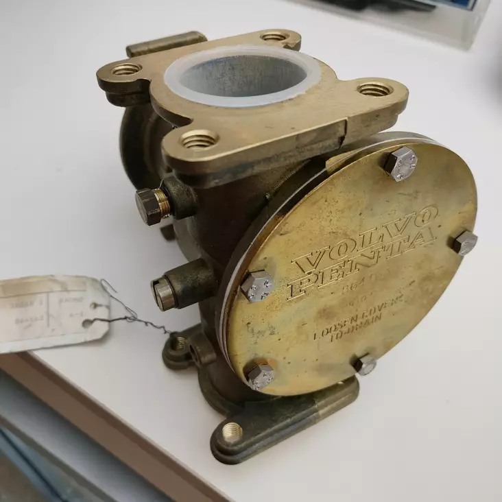 SEAWATER PUMP/Merivesipumppu Volvo Penta TAMD-sarja - Sisäperämoottorin osat - 39366 - 1