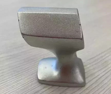 Jukova Kaidehela 36x46mm 22mm Putkelle Päättyvä Alumiini - Kaide- ja kuomuhelat - 8657 - 1