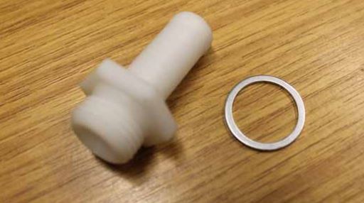 Lämminvesiliitäntä/Hot Water Outlet Volvo Penta MD22 - Sisäperämoottorin osat - 6857 - 1