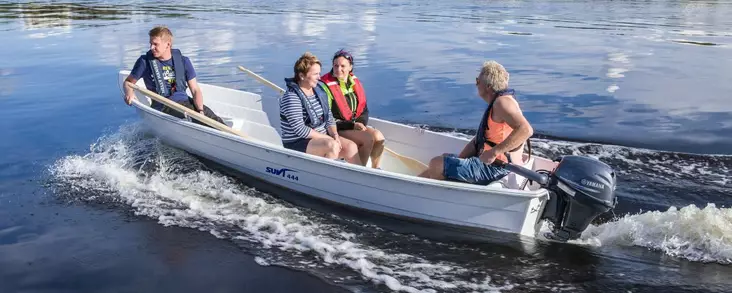 Suvi 444 Soutuvene Lyhytperä sis. Airot Kampanja 2350e - Suvi Lasikuituveneet - 30537 - 1