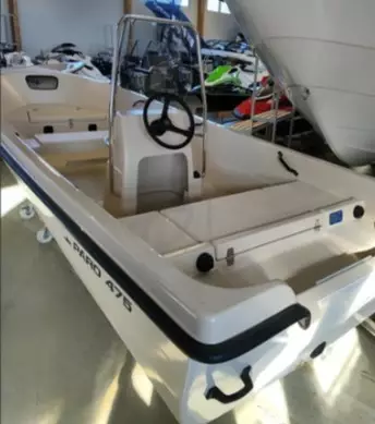 Paro 475 RX pulpettivene tuulilasi pitkärikinen ilman moottoria suositus 15-30hv - Paro Lasikuituveneet - 43088 - 1