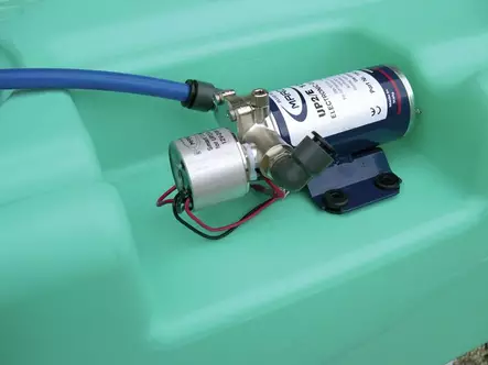 VESISÄILIÖ 67L TK2/2 - Veneen LVI - M9515020118 - 2