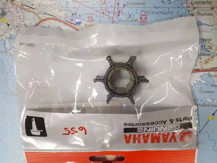 Siipipyörä Yamaha 6A 8A vanhat mallit 18mm reikä - Yamaha siipipyörät - 11818 - 1