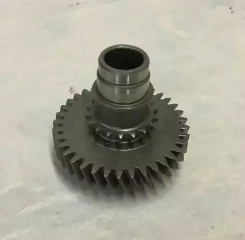 Jakoketjun Ratas/Driven Gear (NT:36) Suzuki DF70-DF90 - Suzuki osat perämoottorille - 42998 - 1