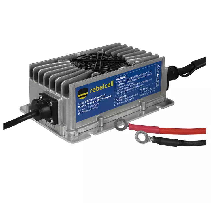 Akkulaturi Rebelcell Li-Ion akulle 29,4V20A. Sopii 24V Rebelcell akuille - Keulasähkömoottorit - 42669 - 1