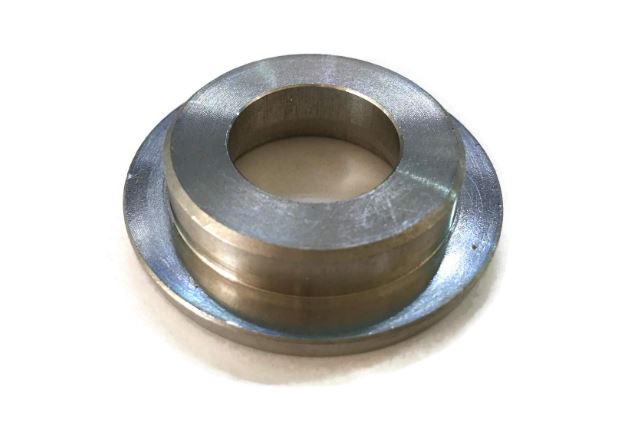 Painelevy/Spacer 1 Potkuriin Yamaha 20C/25D/30A - Yamaha muut - 5919 - 1