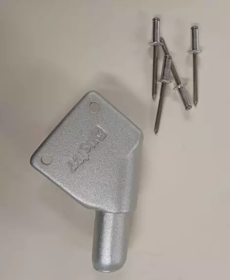 Päätyhela Sivukaiteeseen Oikea BUSTER 1992-1996 - Venemerkkien alkuperäisosat - 5649 - 1