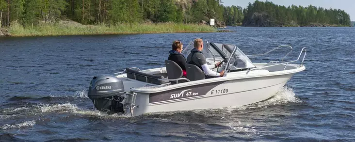 Suvi 47 Duo Pulpettivene Premium (kuomu,pehmusteet)hydrauliohjauksella - Suvi Lasikuituveneet - 33129 - 1